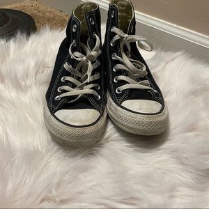Black and white converse